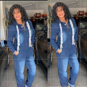 SOLD……..New.. jumpsuit dark denim relax fit